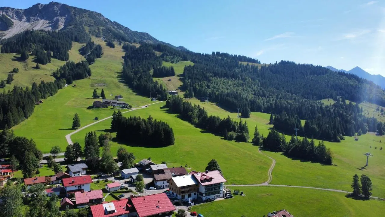 Bergzeit - Hotel & Appartements Оберйох Германия